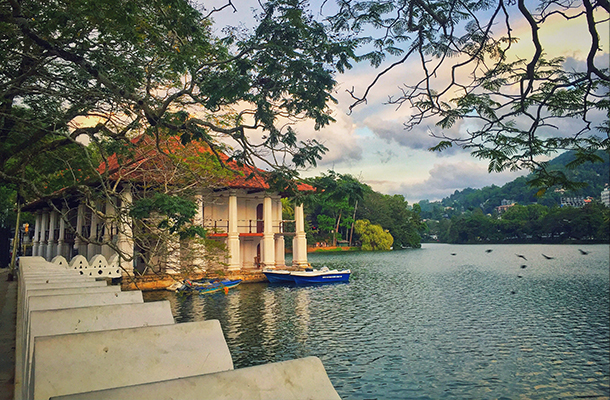Kandy City Lake near Sri Dalada Maligawa